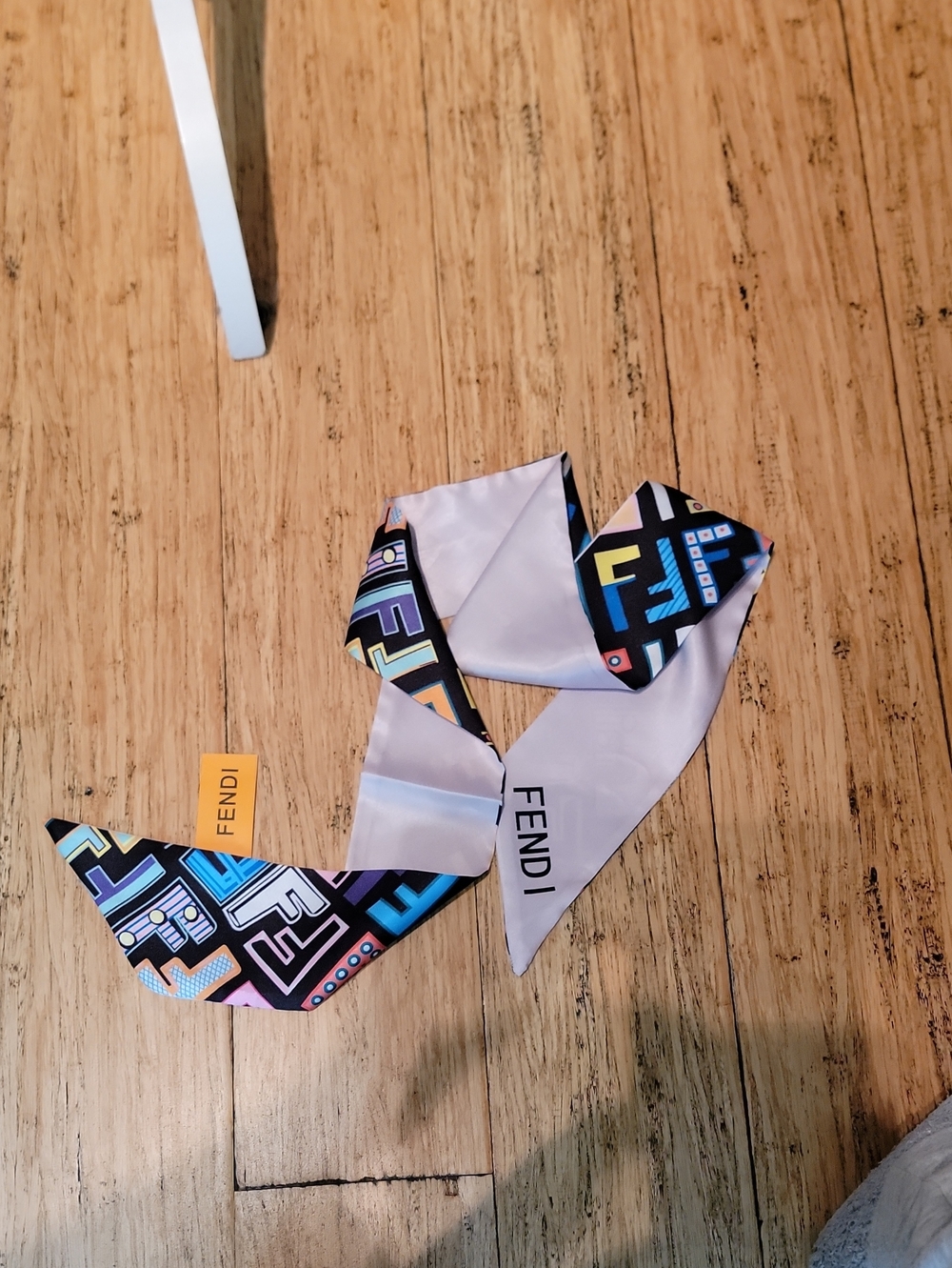 Logo and Pattern Twilly Scarf Pale Lavenderwith Multicolor Print